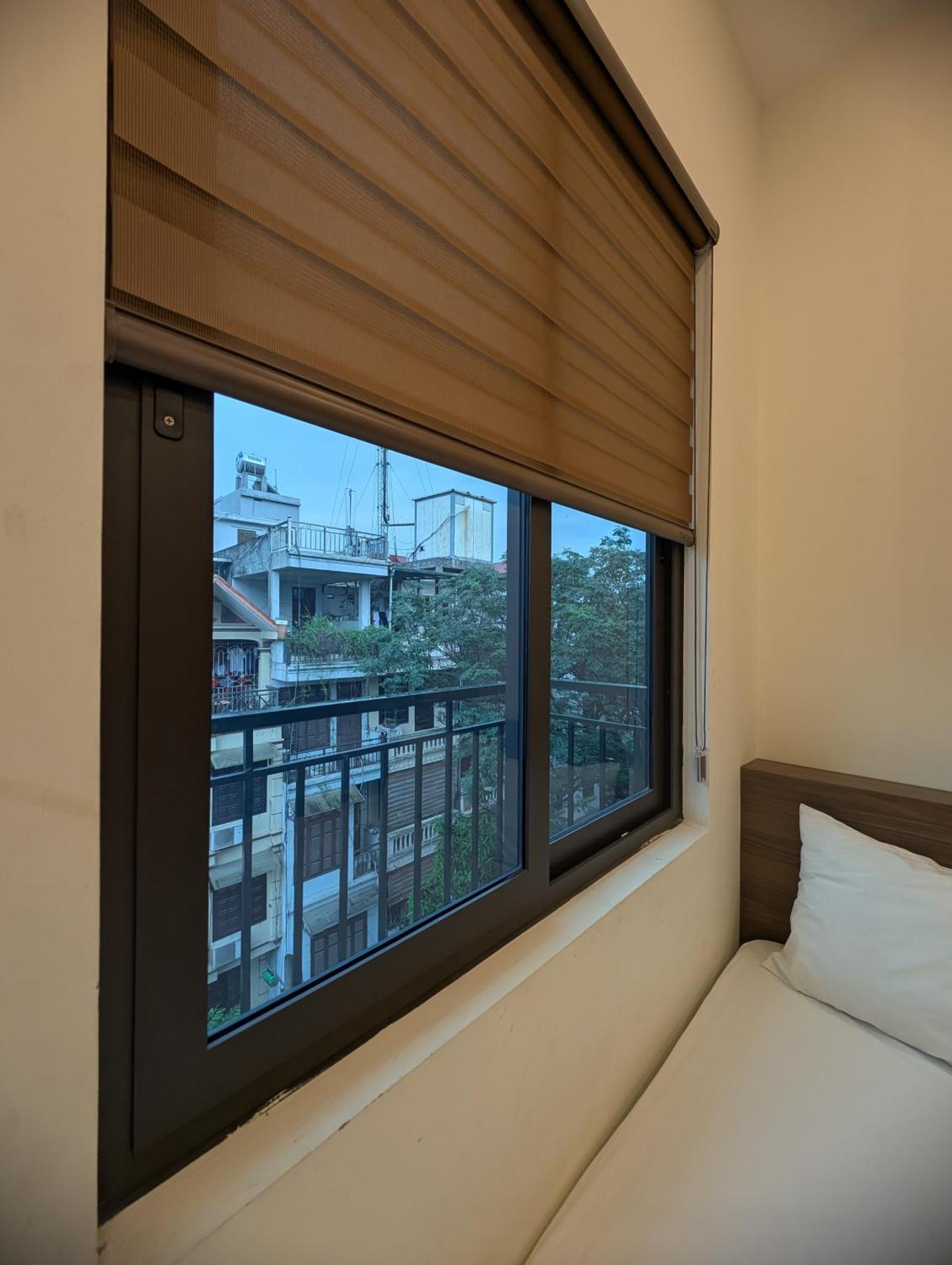 Era Apartment 158 Nguyen Khanh Toan Hanoi Dış mekan fotoğraf